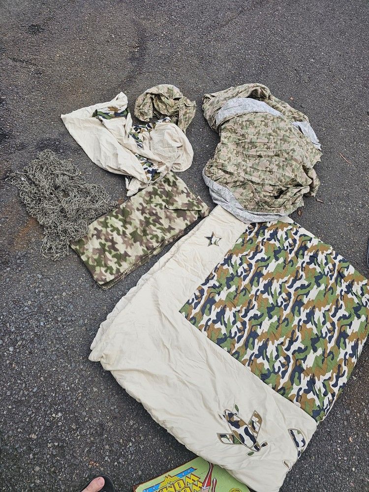 New Twin Camo Bed Set