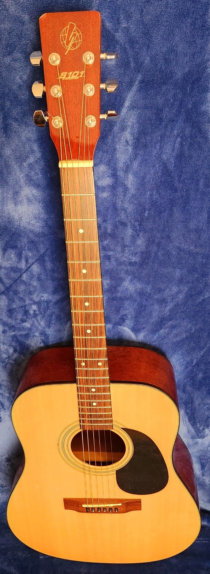 S101-D4410 Dreadnought Acoustic Guitar