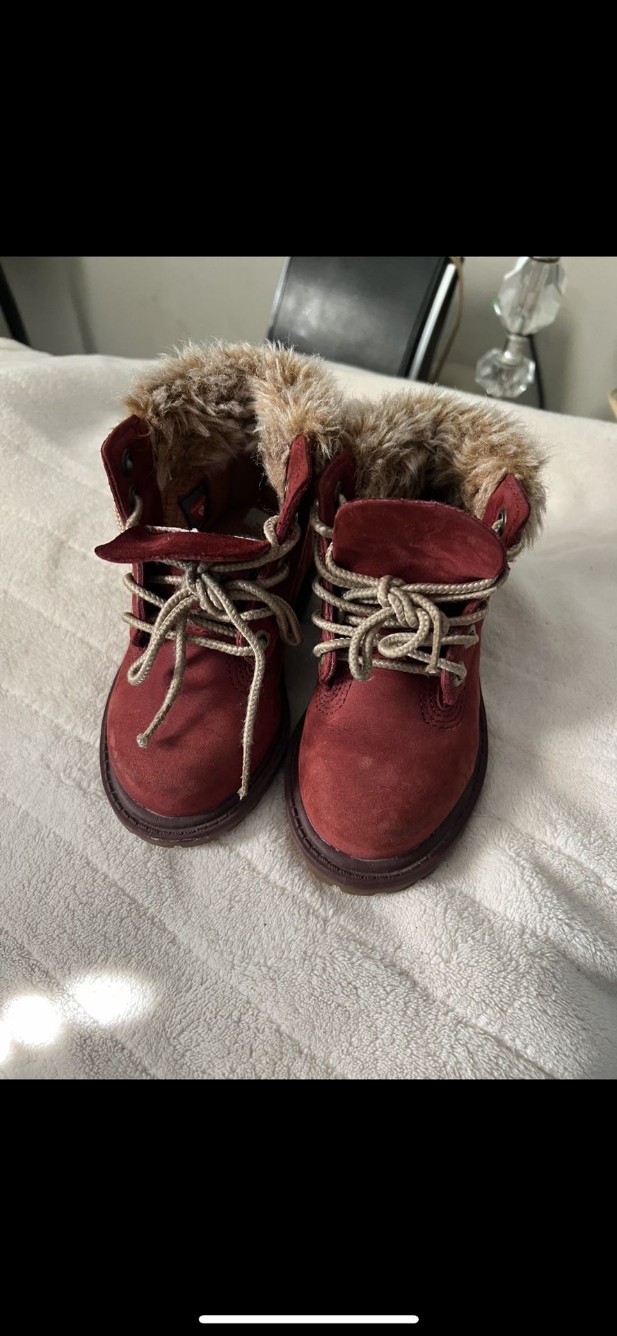 Timberland Girls Size 6