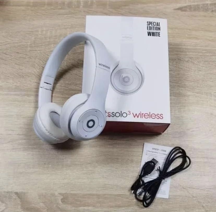 Beats Solo Wireless