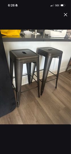 Metal bar stools