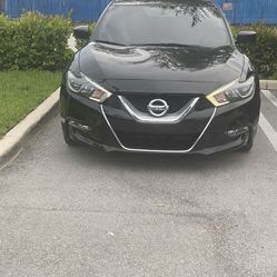 2017 Nissan Maxima