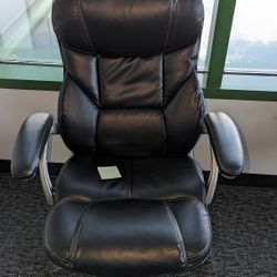 Office moving sale! Chairs, Desks, Office Desks