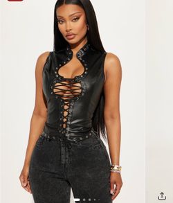 Fashion Nova Top