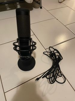 Hyper X quadcast microphone