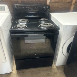 GE 30 in. 5 cu. ft. Electric Range with Coil Burners - Black