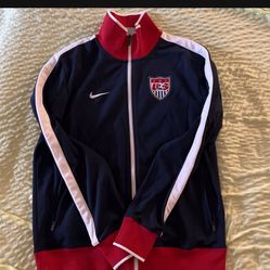 Vintage Ltd Edition USA Soccer ball Jacket by NIKE 