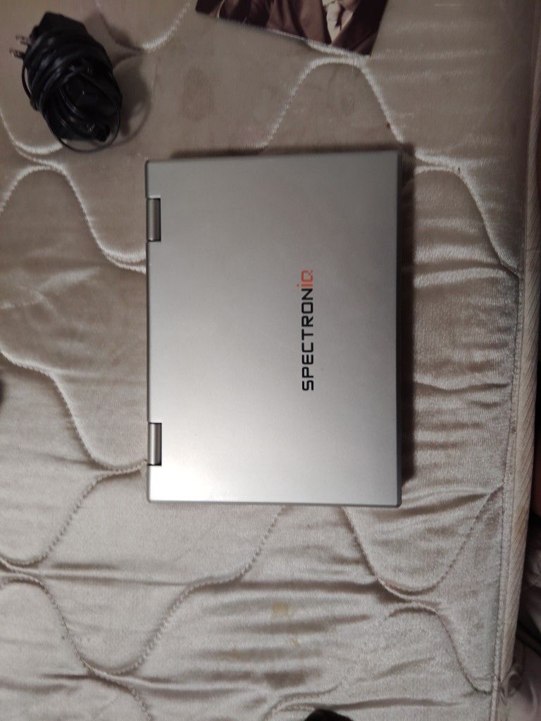 SPECTRONIQ PDV-808