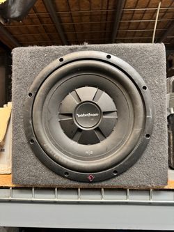 Rockford  R2 Subwoofer