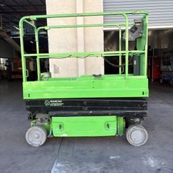 Scissor Lift 