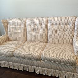 Ethan Allen Vintage Traditional Classic Sofa