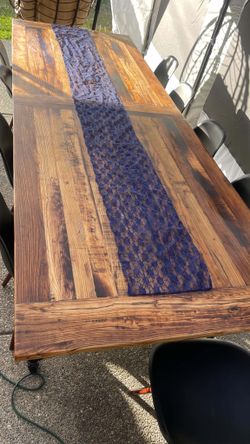 TABLE RUNNERS