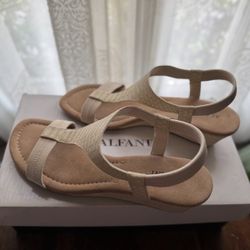 NEW Alfani sandals 7
