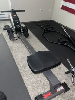 Fitness Reality Cloud Rower