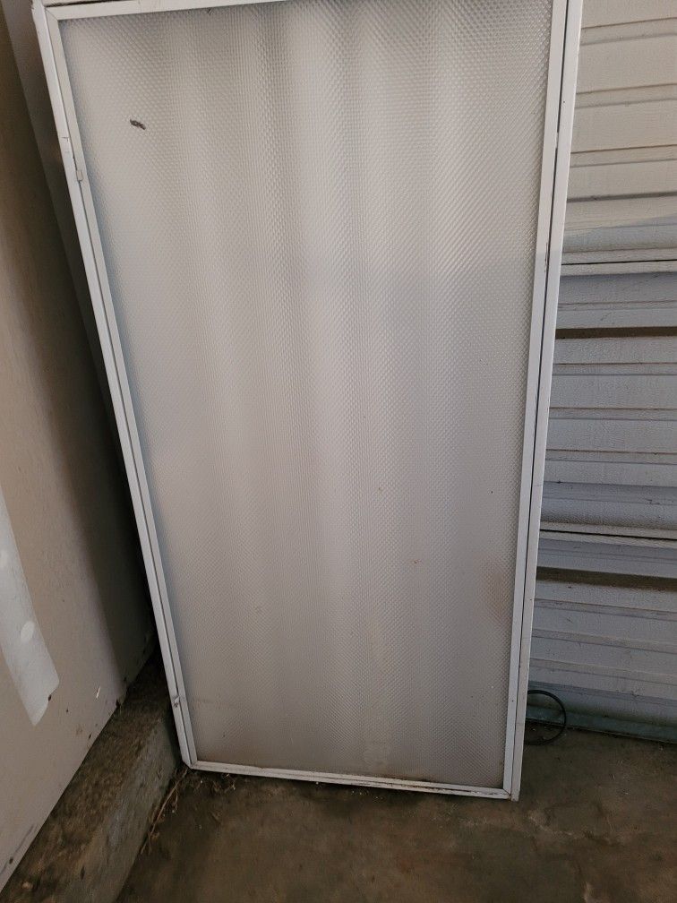Fluorescent Grow Light