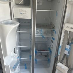 New Frigidaire Fridge  Never Been Used 