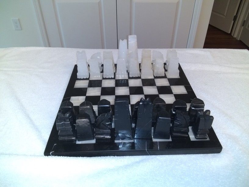 Chess Set 14x14, Granite, Quartz , Stone Or Onyx?
