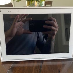 Facebook portal 10”