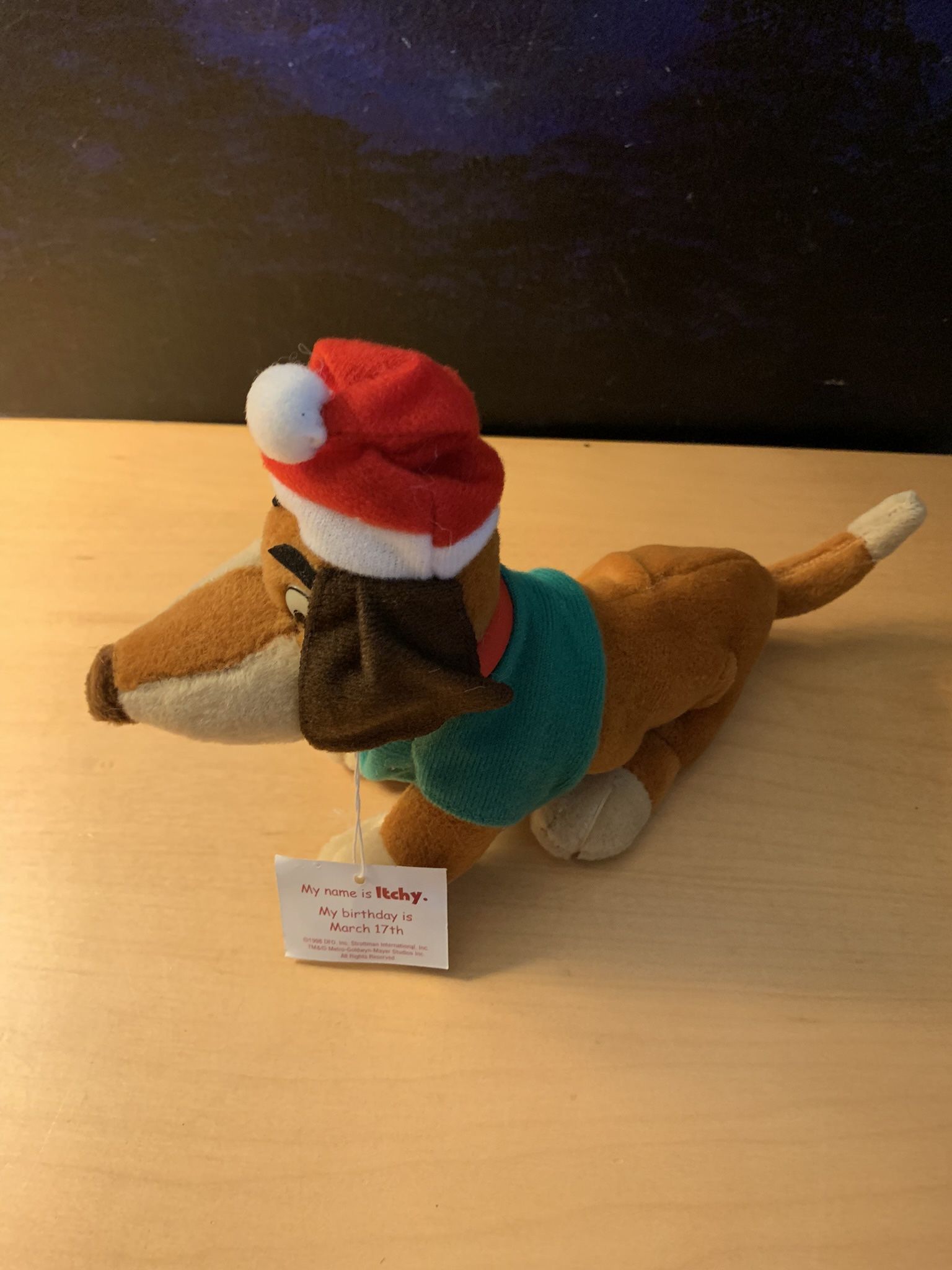 1998 All Dogs Go to Heaven ITCHY Puppy Bean Plush in Santa Hat Christmas Toy 