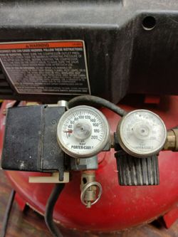 6 gal oil less air compressor