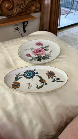 PRETTY PLATES 