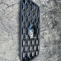 Toyota Grille