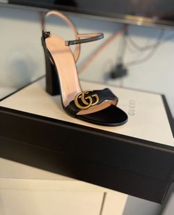 Gucci Size 7 