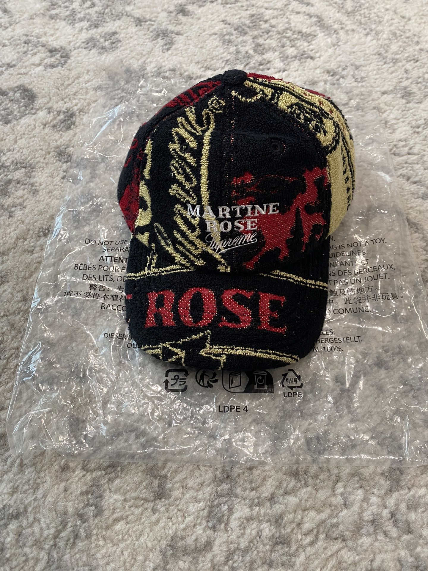 Supreme Martine Rose Towel 6-Panel
