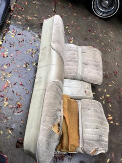 1971 Cutlass Front & Back Seats 