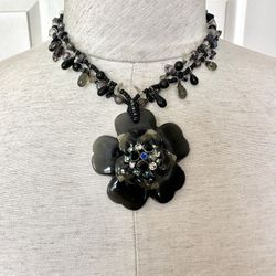 Black Flower Pendant Necklace 