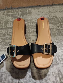 Brand new madden girl sandals
