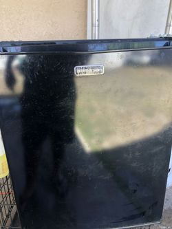 Mini fridge