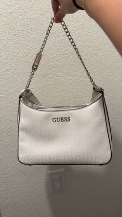 GUESS WHITE PURSE HAND BAG
