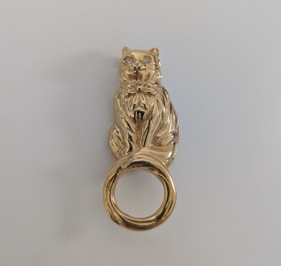 Vintage Avon Cat Brooch Gold Tone