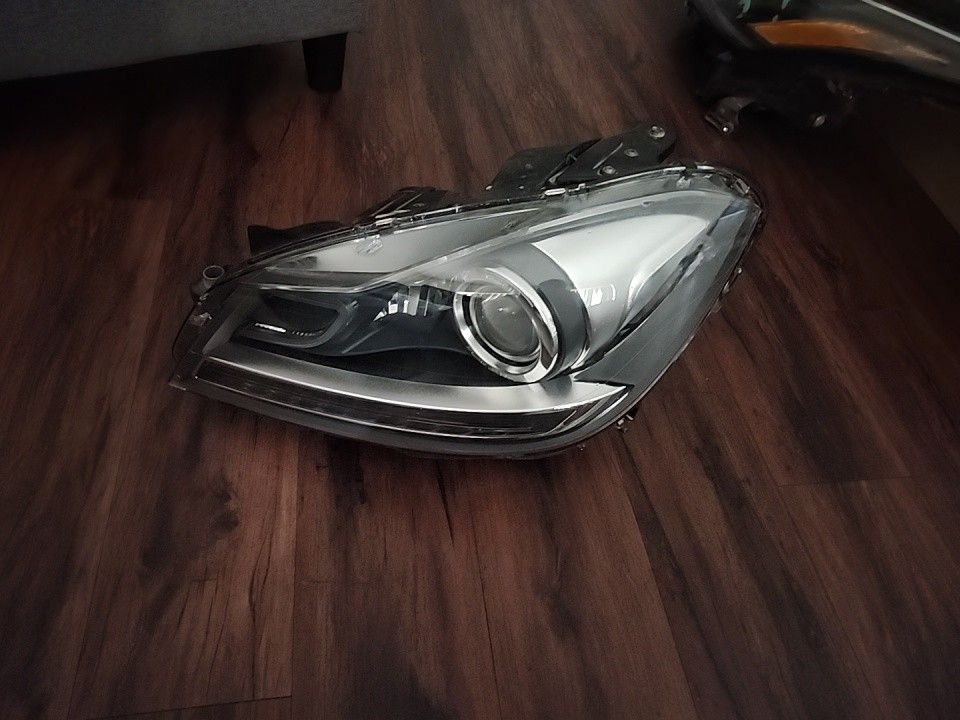 2011 / 2014 Mercedes Benz C180 C200 Left HID Xenon Headlight