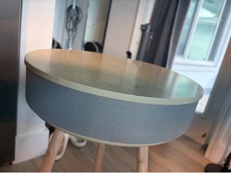 bluetooth speaker table
