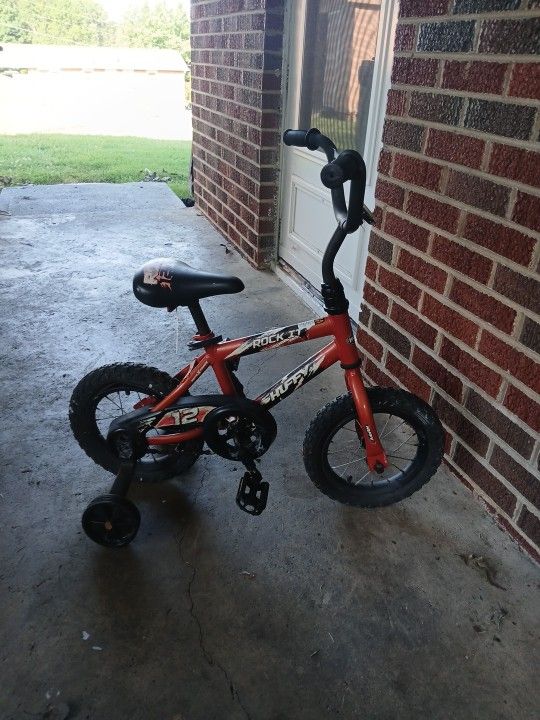 Boys And Girls BicyclesBicycle (Free)