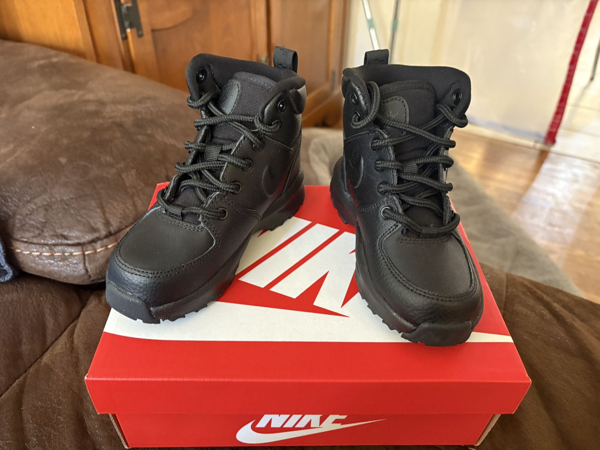 Nike Boots