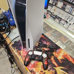 Ps5 Console Disc Versión One Controller And Cables 