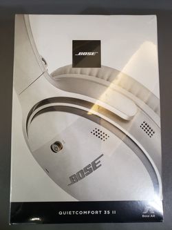 Bose headphone Quietcomfort 35 ll Brand New, Sealed Box
