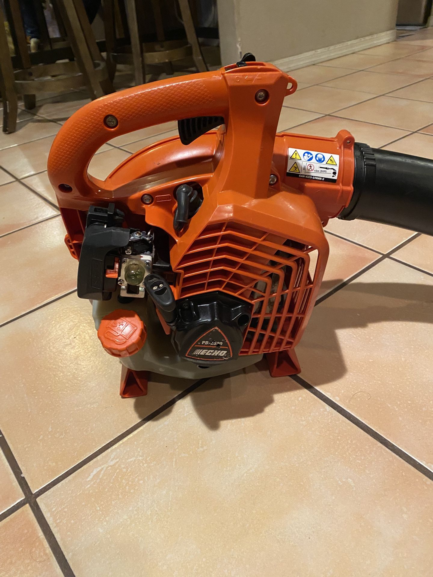 ECHO HAND BLOWER