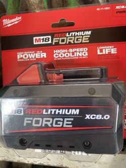Milwaukee battery m18 with charger