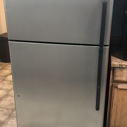 GE refrigerator