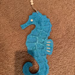 Backdrop & Seahorse