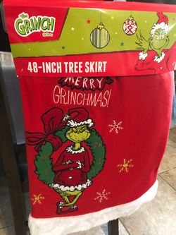 Brand new grinch tree skirt
