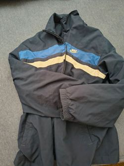VINTAGE NIKE XL JACKET