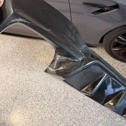 BMW F90 M5 Carbon fiber diffuser
