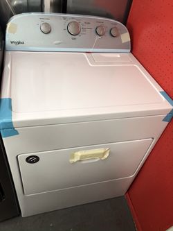 New scratch and dent whirlpool dryer. 1 year warranty