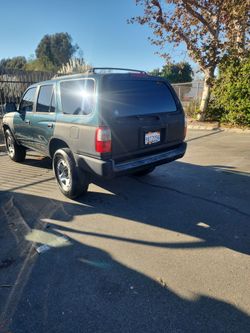 Toyota runner 1998
