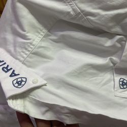 Ariat Button Up Shirts 